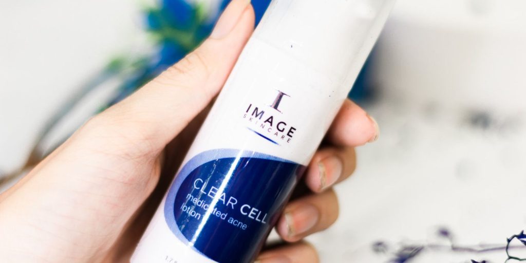 Sữa rửa mặt dạng cát Image Clear Cell Medicated Acne Facial Scrub an toàn, lành tính, đã được kiểm nghiệm da liễu