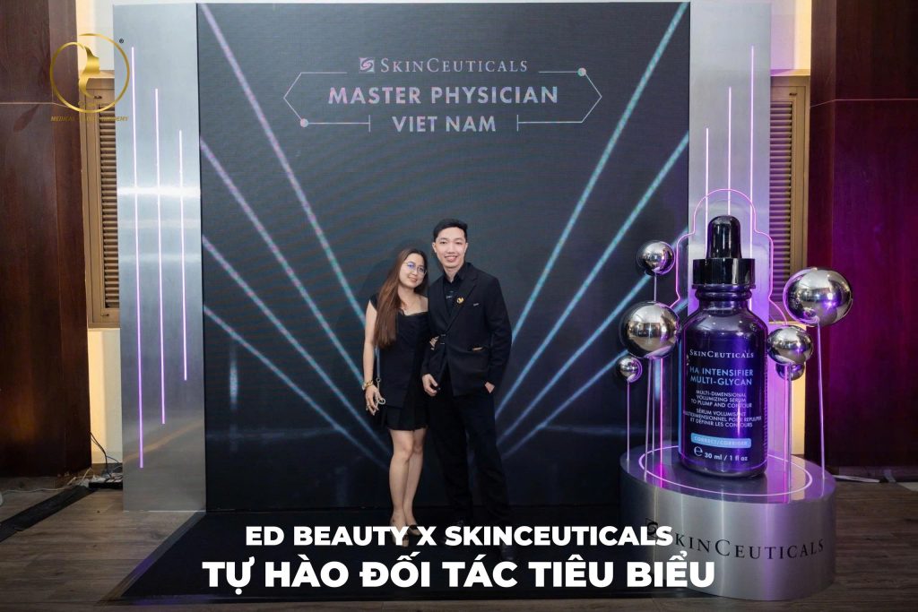 ED Beauty chính thức được SkinCeuticals xướng tên và trao tặng giải thưởng "The Integrated Excellence Award"